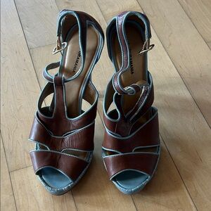 Puramania Brown and Blue Heels